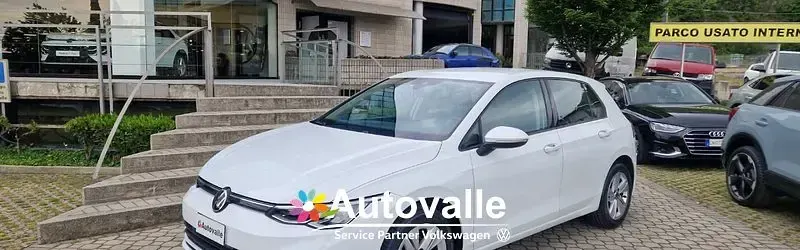Usata VW Golf VIII Style 116 CV (85 kW) 2022 Nero Utilitaria