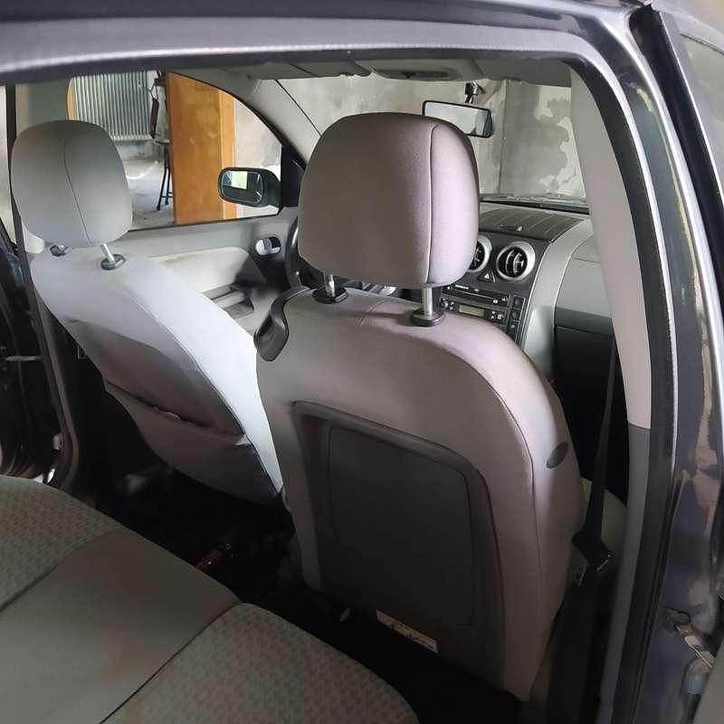 Usata Ford Fusion Zetec 68 CV (50 kW) 2003 Monovolume