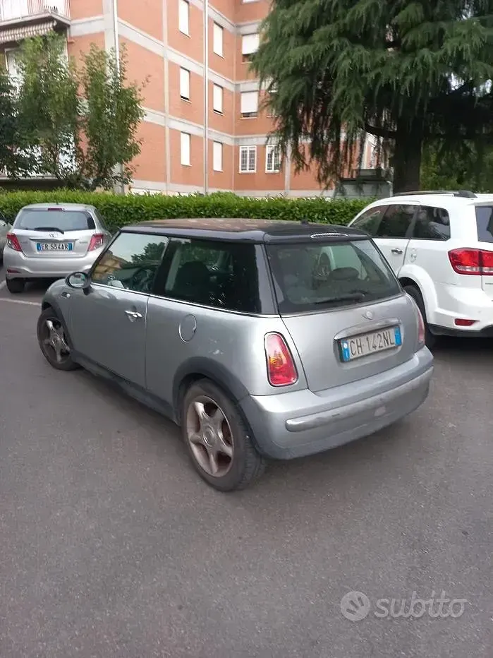 Usata Mini One D 75 CV (55 kW) 2003 Grigio Utilitaria