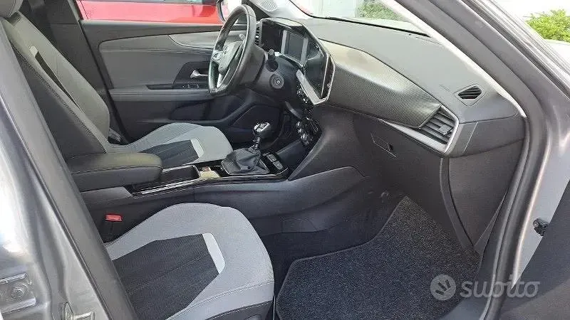 Usata Opel Mokka Elegance 101 CV (74 kW) 2022 Grigio SUV