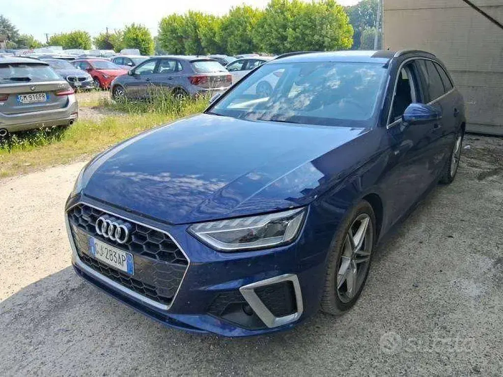 Usata Audi A4 S-Line 204 CV (150 kW) 2022 Blu/azzurro Station wagon