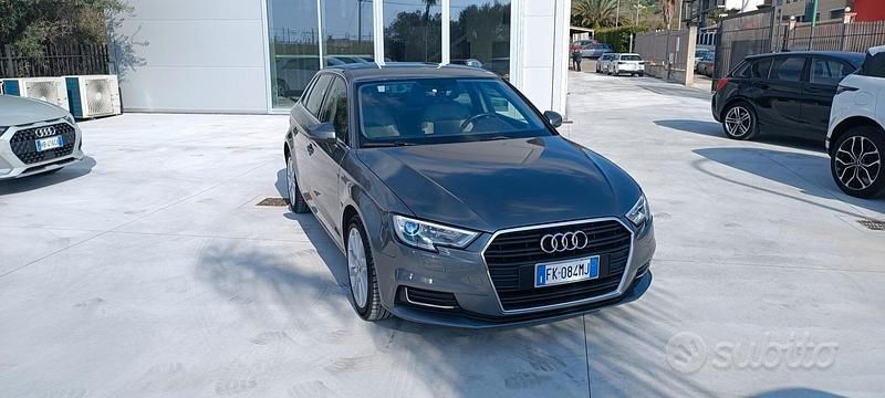 Usata Audi A3 Design 150 CV (110 kW) 2017 Grigio Berlina