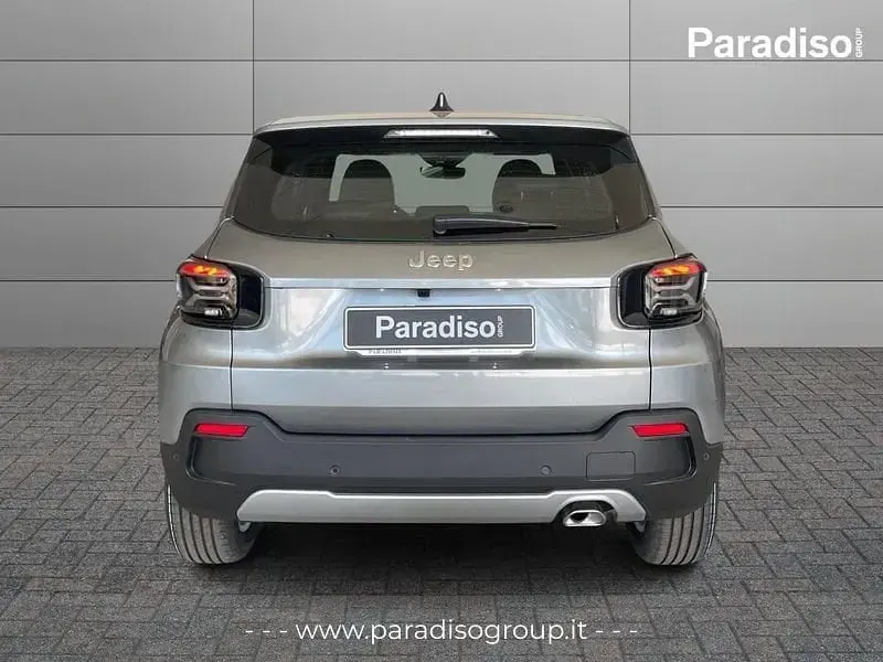 Nuova Jeep Avenger Altitude 110 CV (80 kW) 2026 Grigio SUV