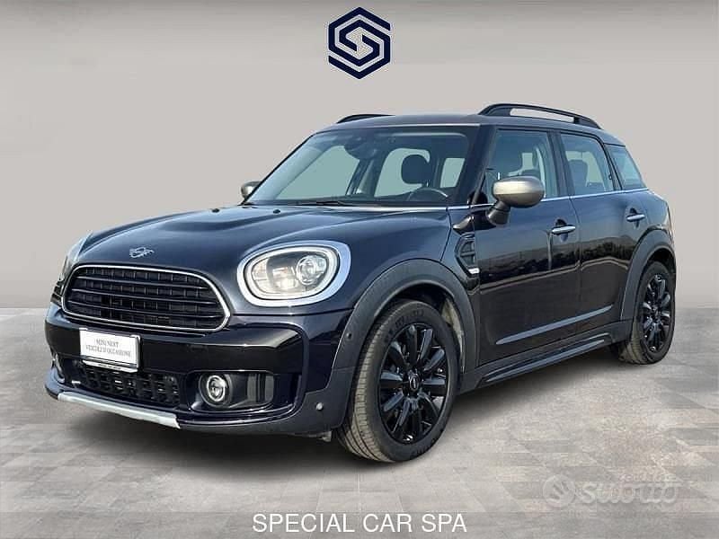 Enigmatic black mini yours Usata 2020 Mini Cooper D Countryman SUV | 22.800 € (Cara) - Immagine 1/4