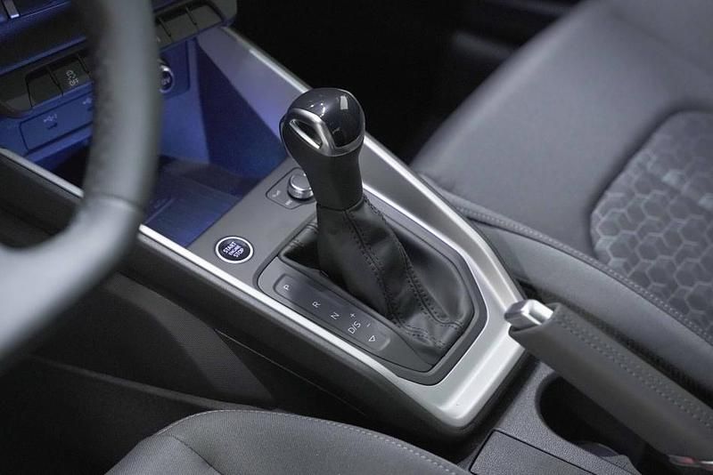 Nuova Audi A1 Sportback S-Line 116 CV (85 kW) 2026 Verde Utilitaria