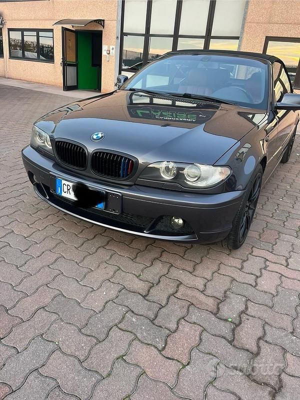 Usata BMW 320 Cabriolet 150 CV (110 kW) 2005 Cabrio
