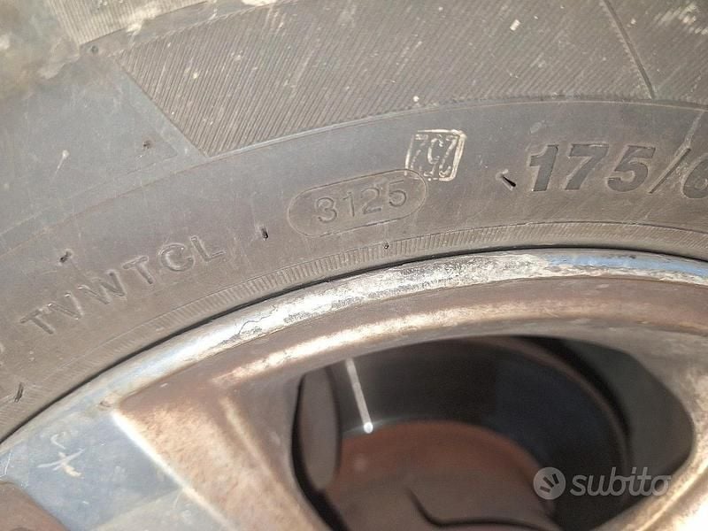 Usata Citroën Xsara 75 CV (55 kW) 1998 Verde Berlina