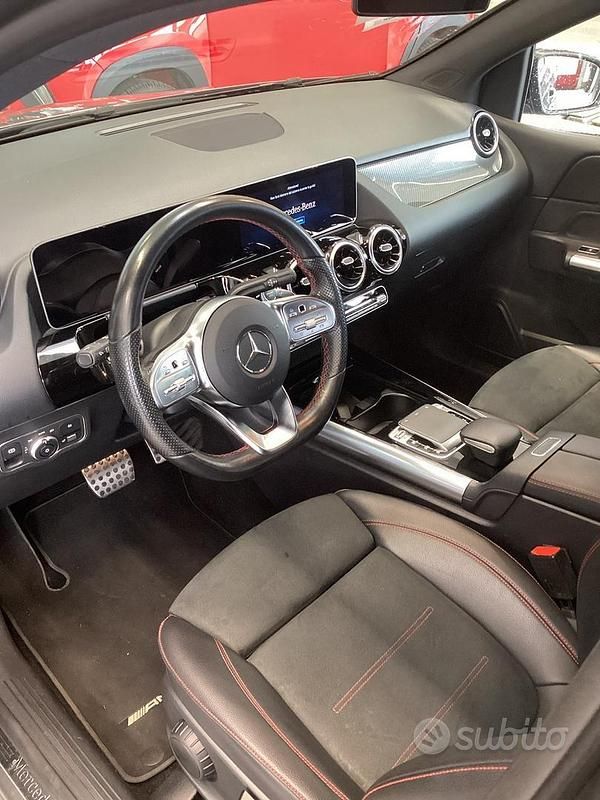 Usata Mercedes 180 2019 Grigio Berlina