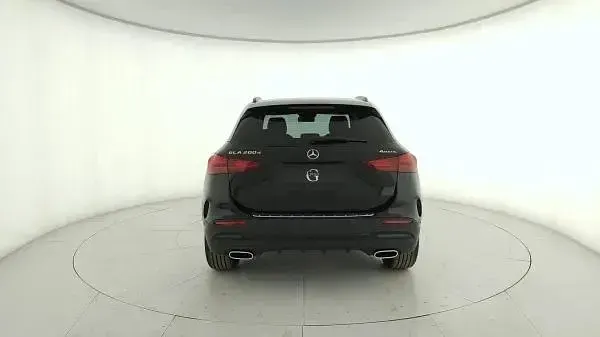 Nuova Mercedes GLA200 Advanced Plus 150 CV (110 kW) 2026 Nero cosmo metallizzato SUV