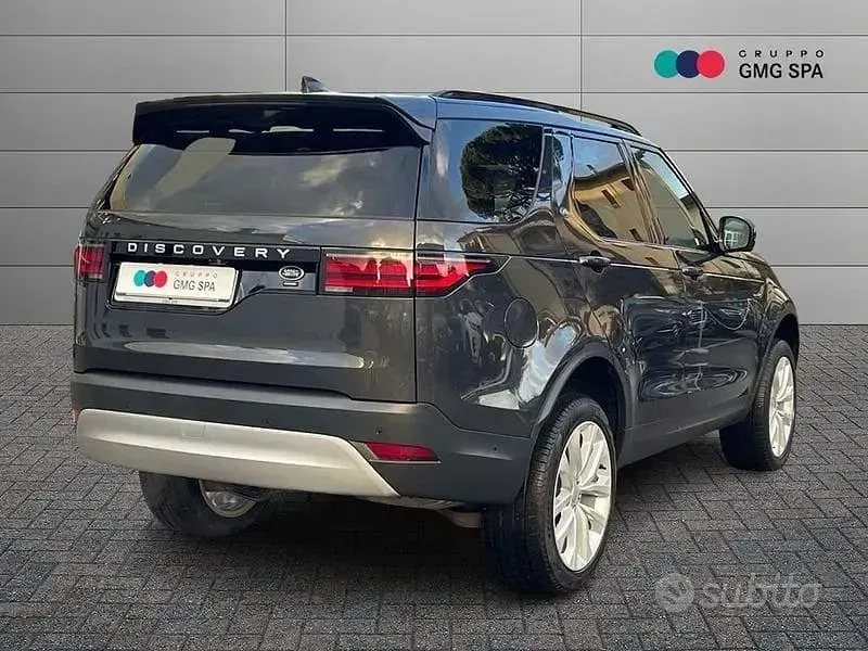 Usata Land Rover Discovery 5 SE 300 CV (220 kW) 2021 Grigio SUV
