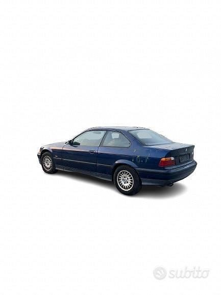 Usata BMW 325 192 CV (141 kW) 1993 Blu Coupé