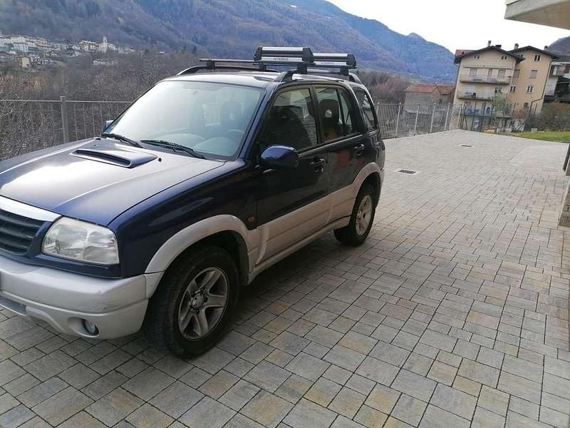 Usata Suzuki Grand Vitara 109 CV (80 kW) 2003 SUV