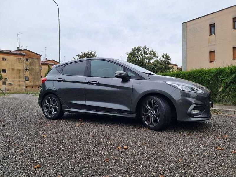 Usata 2020 Ford Fiesta ST-Line Berlina | 13.500 € (Buon prezzo) - Immagine 1/4