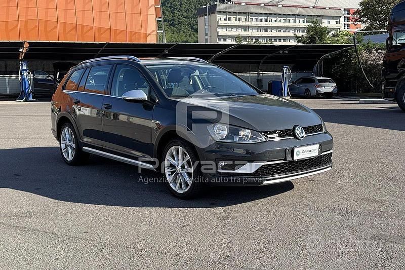 Käytetty VW Golf Alltrack 110 HP (80 kW) 2016 Harmaa Farmari