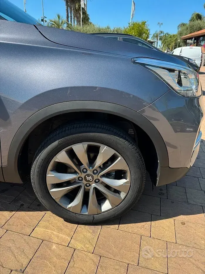 Usata DR DR 4.0 114 CV (83 kW) 2022 Bluazzurro SUV