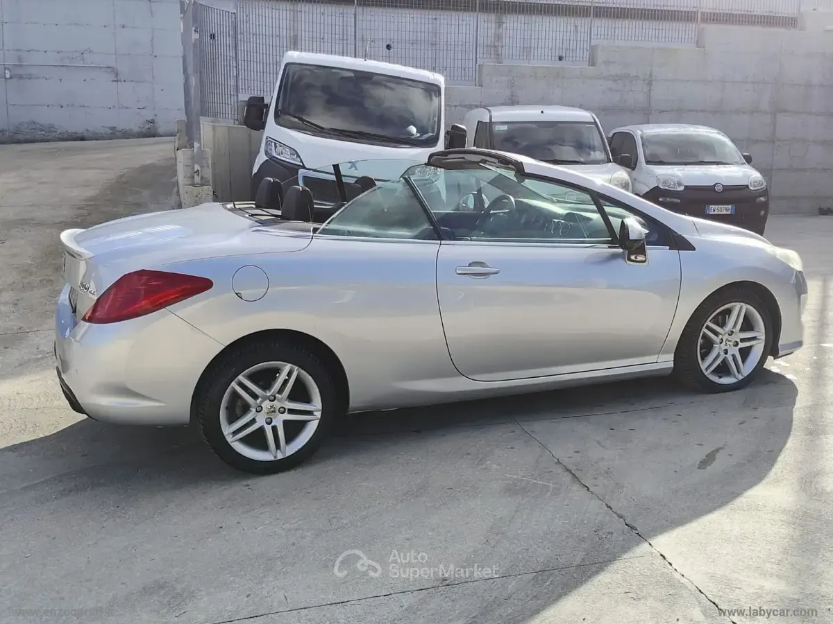Usata Peugeot 308 CC 140 CV (102 kW) 2009 Argento Cabrio