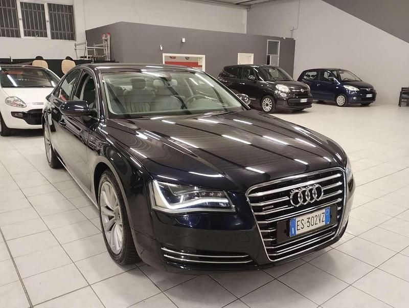 Usata Audi A8L Ambiente 250 CV (183 kW) 2013 Blu/azzurro Berlina