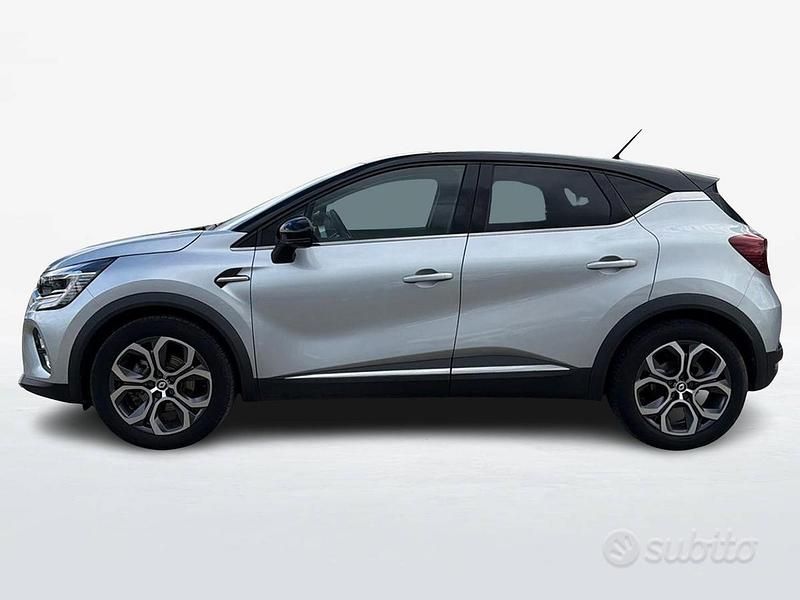 Usata Renault Captur Intens 145 CV (106 kW) 2022 Grigio magnete+tetto nero etoile SUV
