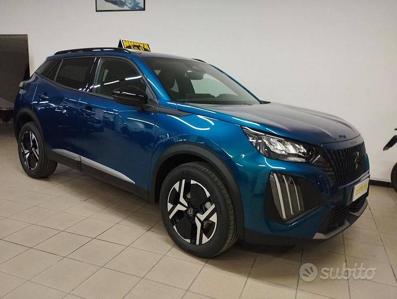 Nuova Peugeot 2008 Allure 130 CV (95 kW) 2025 Blu SUV