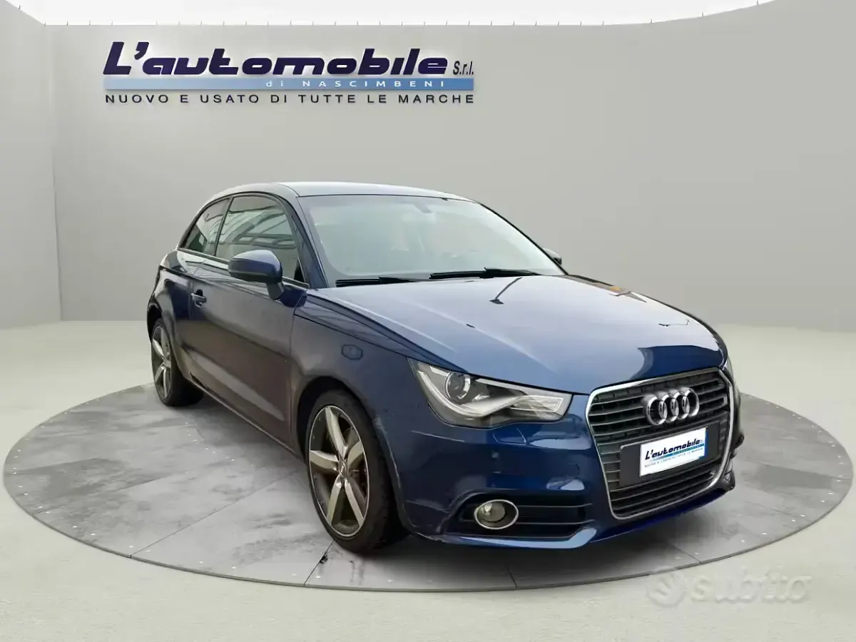 Usata Audi A1 Ambition 105 CV (77 kW) 2011 Blu Utilitaria