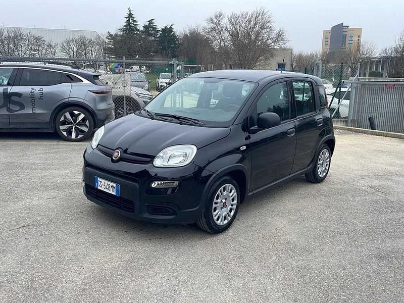 Käytetty Fiat Panda S 69 HP (50 kW) 2024 Viistoperä
