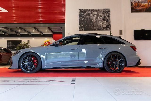 Usata Audi RS6 Comfort 630 CV (463 kW) 2024 Grigio Station wagon