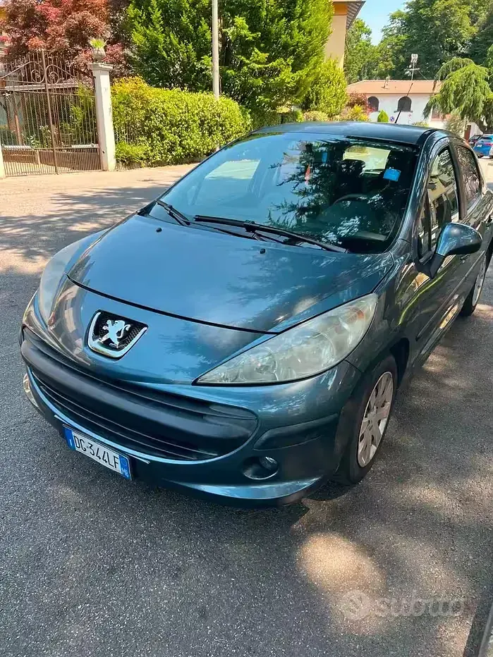 Usata Peugeot 207 73 CV (53 kW) 2007 Verde Berlina