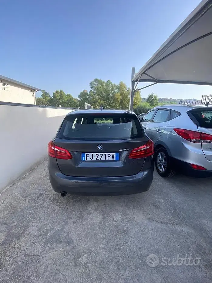 Usata BMW 218 Luxury Line 150 CV (110 kW) 2017 Grigio Station wagon