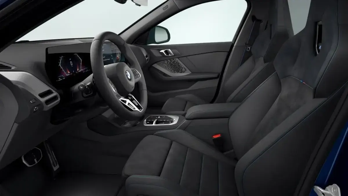 Nuova BMW 120 Performance 150 CV (110 kW) 2026 Grigio Utilitaria