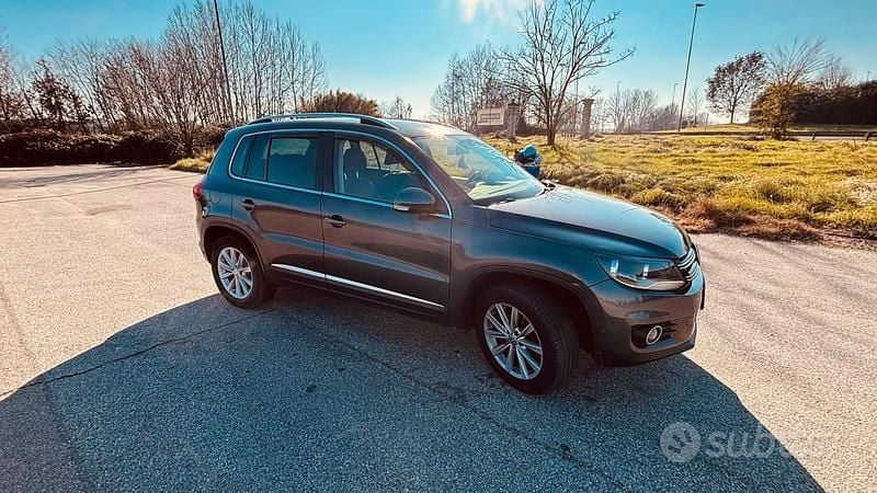 Grigio Usata 2015 VW Tiguan SUV | 10.000 € (Ottimo prezzo) - Immagine 1/4