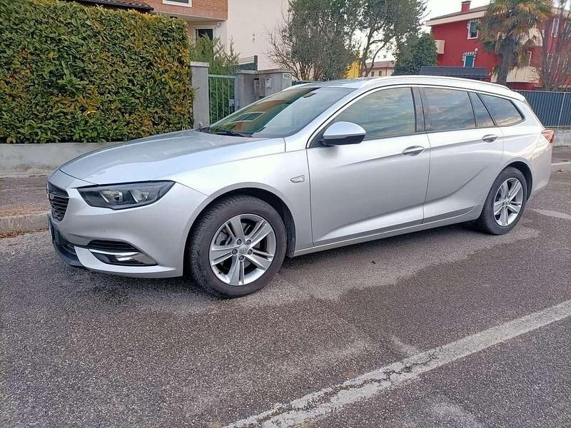 Usata Opel Insignia Business 136 CV (100 kW) 2019 Station wagon