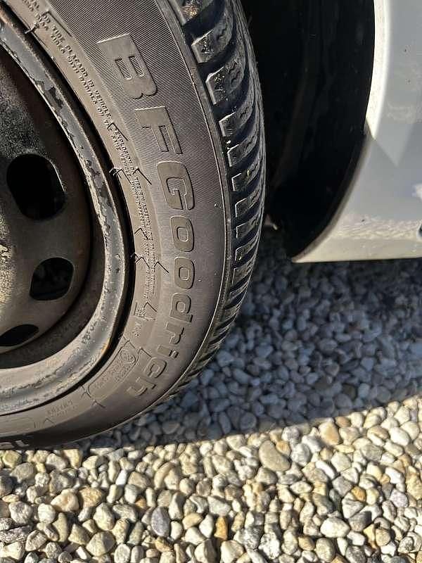 Usata Ford Fiesta Business Edition 75 CV (55 kW) 2014 Utilitaria