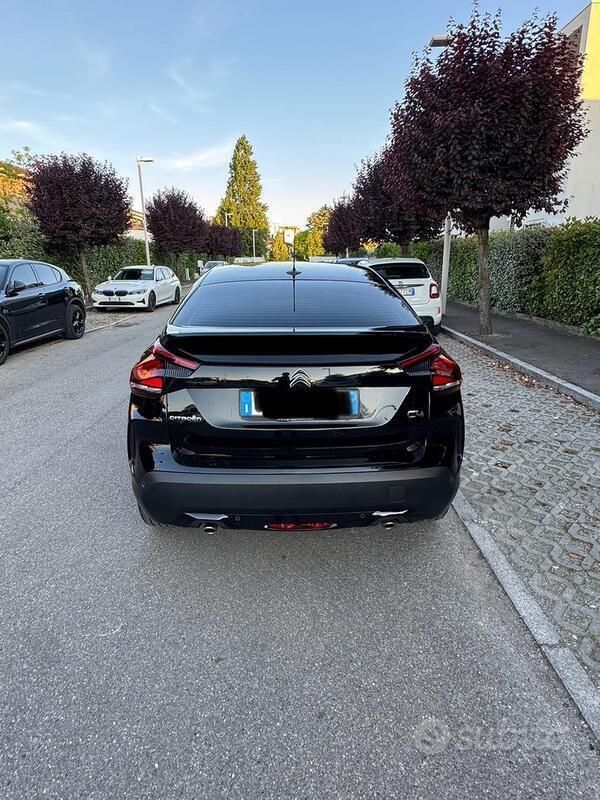 Usata Citroën C4 Feel 131 CV (96 kW) 2022 Nero Berlina