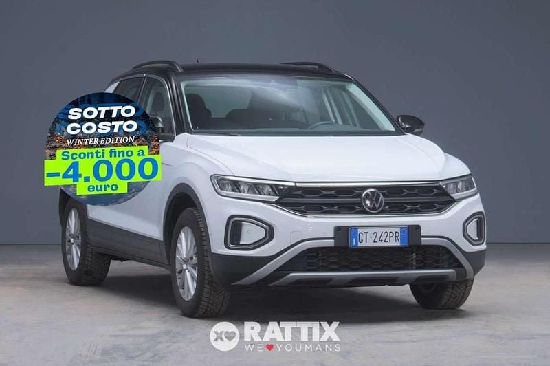 Pure white & tetto nero Usata 2024 VW T-Roc Life SUV | 22.321 € (Super prezzo) - Immagine 1/4