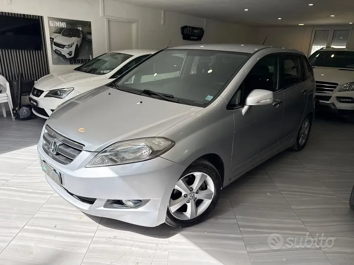 Usata Honda FR-V 140 CV (102 kW) 2008 Monovolume