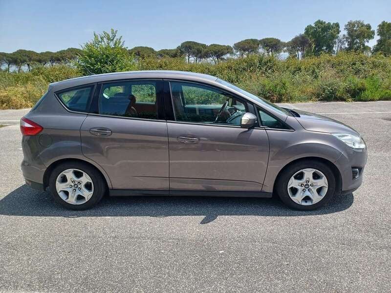 Grigio Usata 2015 Ford C-MAX Business Edition Monovolume | 5200 € (Super prezzo) - Immagine 1/4