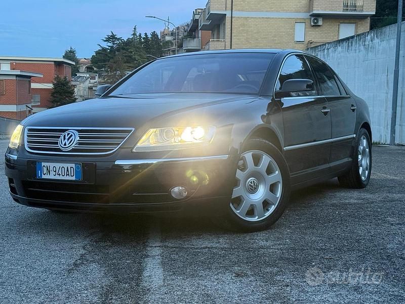 Occasion VW Phaeton 313 PK (230 kW) 2004 Zwart Sedan