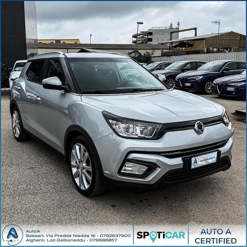 Usata SsangYong Tivoli 116 CV (85 kW) 2018 Grigio SUV