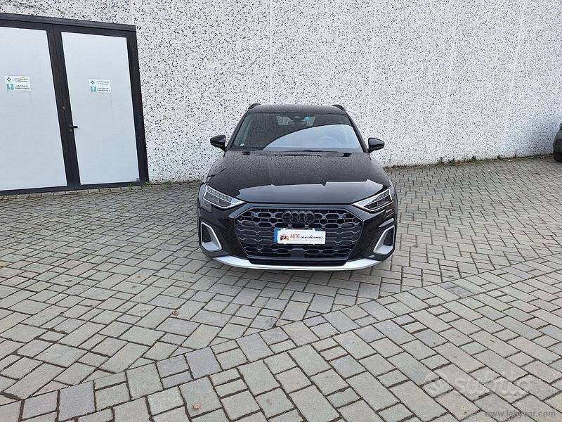 Usata Audi A3 Ambiente 150 CV (110 kW) 2025 Nero Berlina
