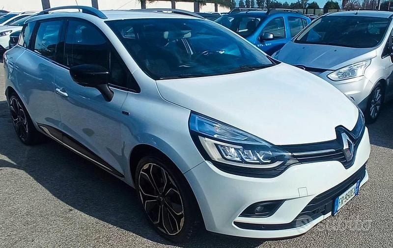 Usata Renault Clio GrandTour 110 CV (80 kW) 2018 Bianco Station wagon