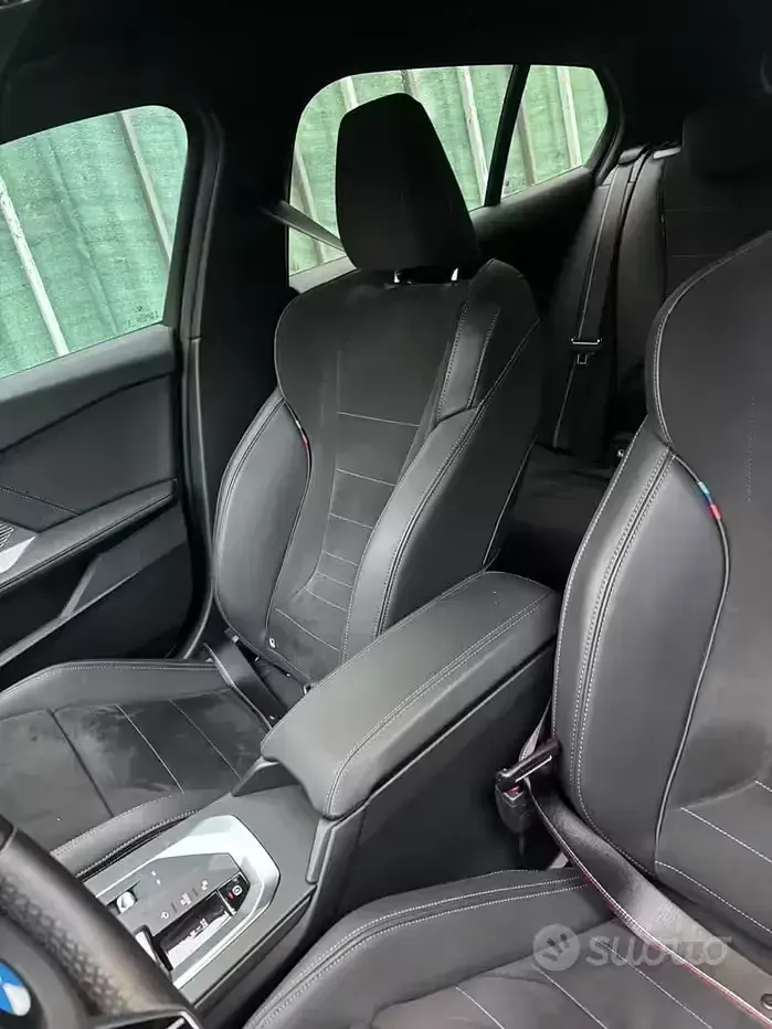 Usata BMW 118 M Sport 150 CV (110 kW) 2025 Grigio Utilitaria