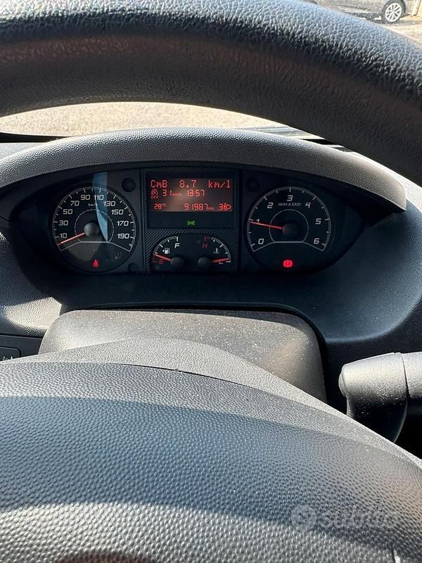 Usata Fiat Ducato 150 CV (110 kW) 2016 Rosso Furgone