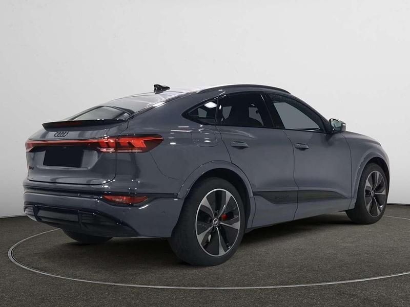 Usata Audi SQ6 Sportback e-tron S-Line 380 kW (517 CV) 2025 Grigio SUV