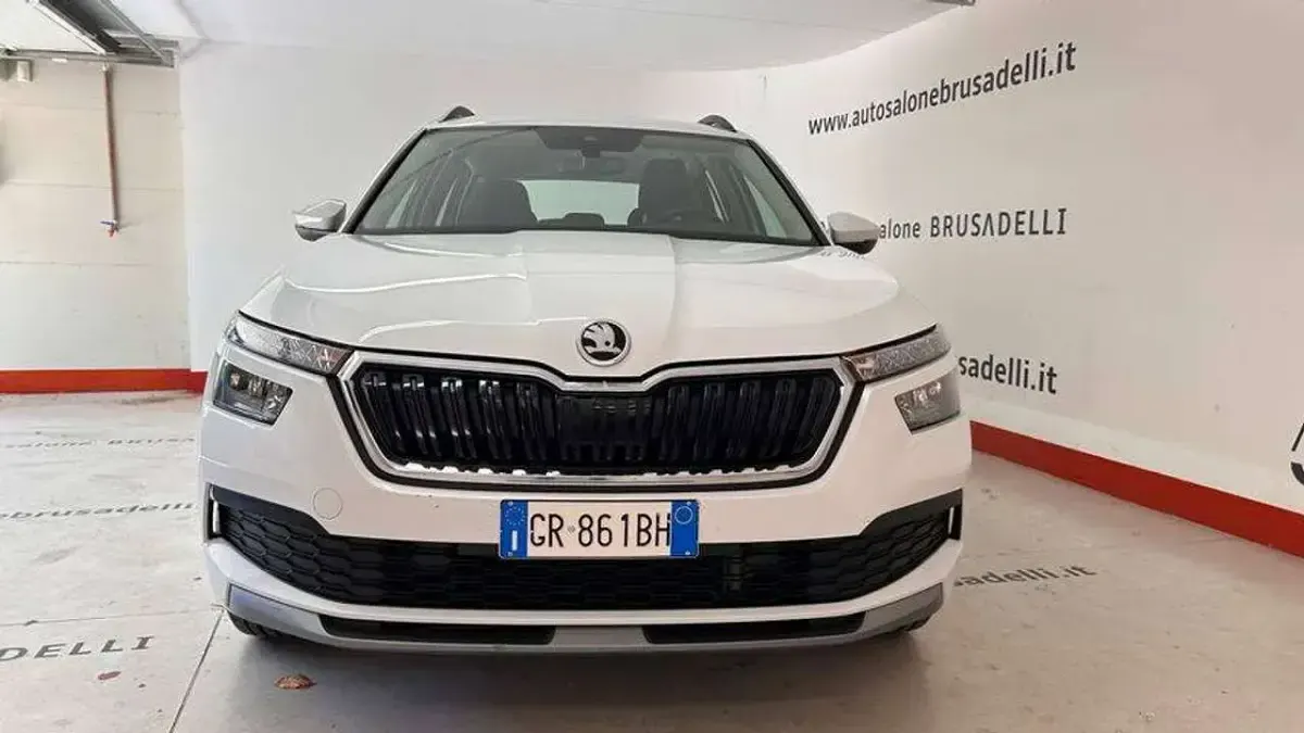 Usata Skoda Kamiq Ambition 95 CV (69 kW) 2023 Blu luna SUV
