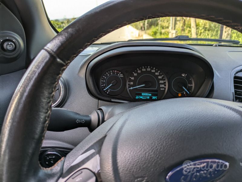Usata 2019 Ford Ka Active Due volumi | 7900 € (Ottimo prezzo) - Immagine 1/4