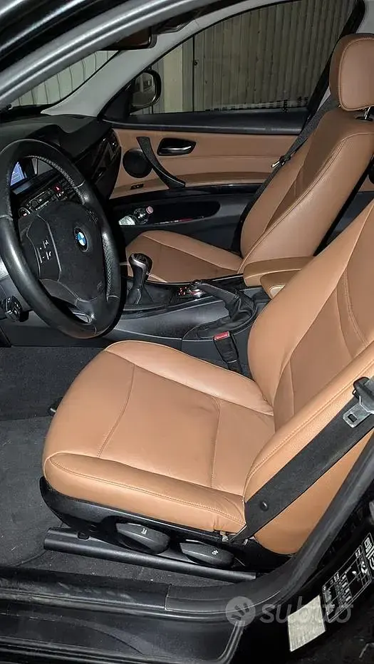 Usata BMW 320 184 CV (135 kW) 2012 Nero Station wagon
