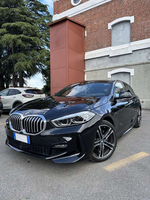 Usata 2020 BMW 120 M Sport Due volumi | 25.900 € (Buon prezzo) - Immagine 1/4