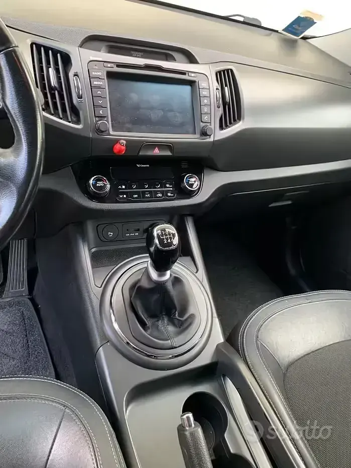 Usata Kia Sportage 163 CV (119 kW) 2014 Nero SUV