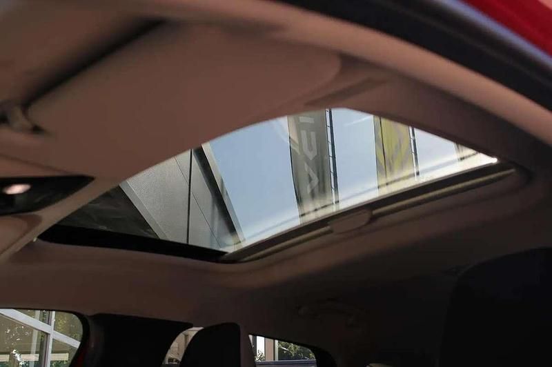 Usata Renault Captur Intens 101 CV (74 kW) 2020 Rosso SUV