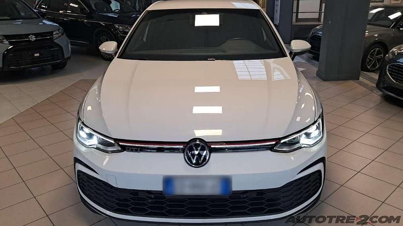 Usata VW Golf VIII GTI 245 CV (180 kW) 2020 Bianco Utilitaria